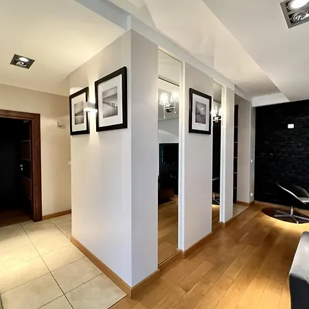 98m2 Oldtown Yacht Marina * 格但斯克