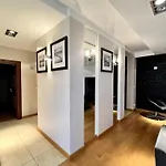 98m2 Oldtown Yacht Marina * גדנסק